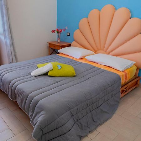 Mare Nostrum - Beachfront House - Sant'Angelo Ischia Екстериор снимка