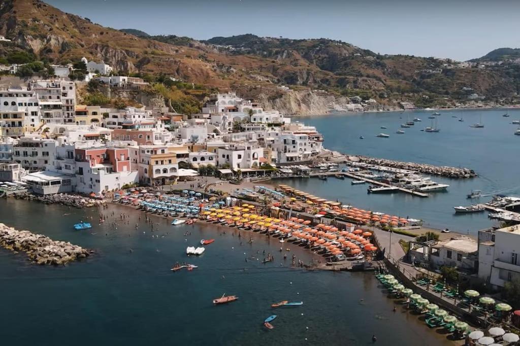 Mare Nostrum - Beachfront House - Sant'Angelo Ischia Екстериор снимка